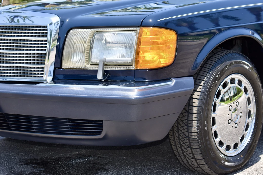1990 Mercedes-Benz W126 S-Class Sedan - Image 29 of 31
