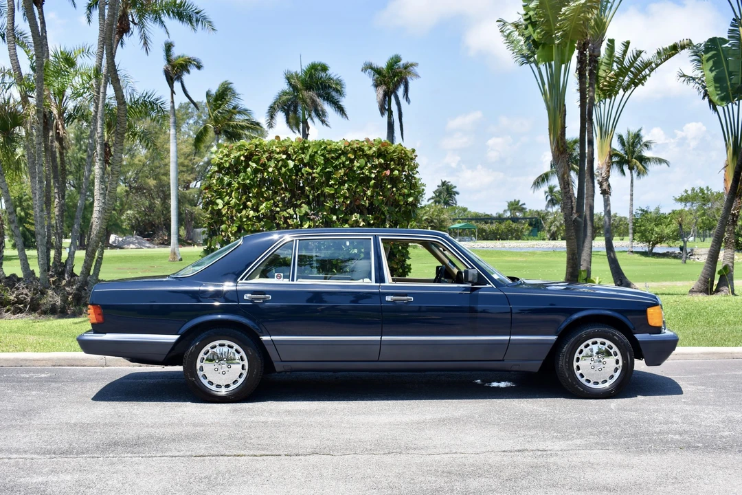 1990 Mercedes-Benz W126 S-Class Sedan - Image 21 of 31