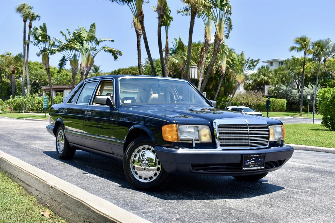1990 Mercedes-Benz W126 S-Class Sedan - Image 16 of 31