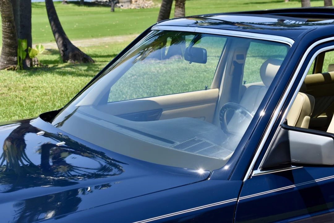 1990 Mercedes-Benz W126 S-Class Sedan - Image 31 of 31