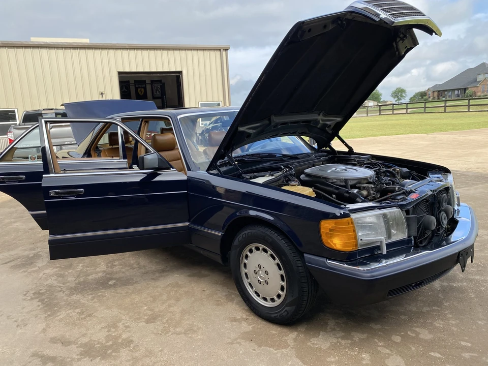 1990 Mercedes-Benz W126 S-Class Sedan - Image 20 of 31