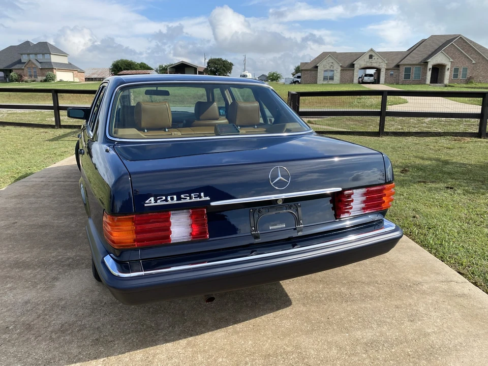 1990 Mercedes-Benz W126 S-Class Sedan - Image 15 of 31