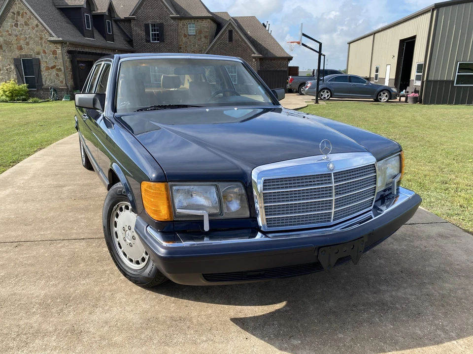 1990 Mercedes-Benz W126 S-Class Sedan - Image 5 of 31