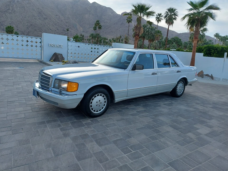 1990 Mercedes-Benz W126 S-Class Sedan - Image 14 of 31