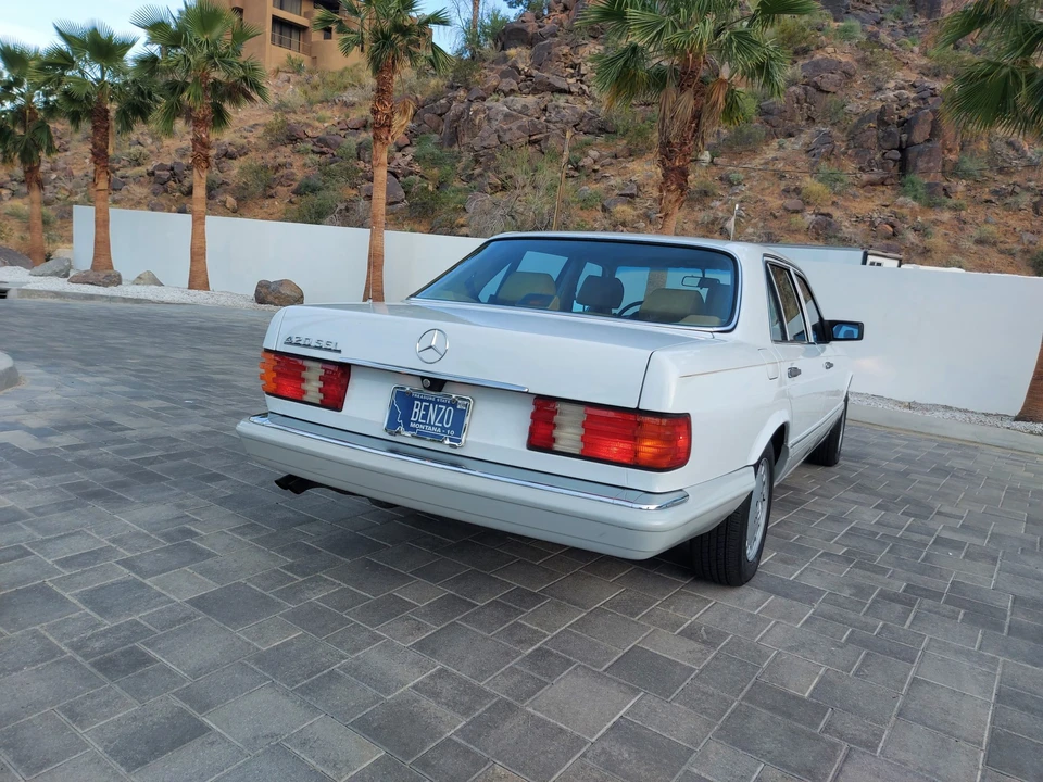1990 Mercedes-Benz W126 S-Class Sedan - Image 9 of 31