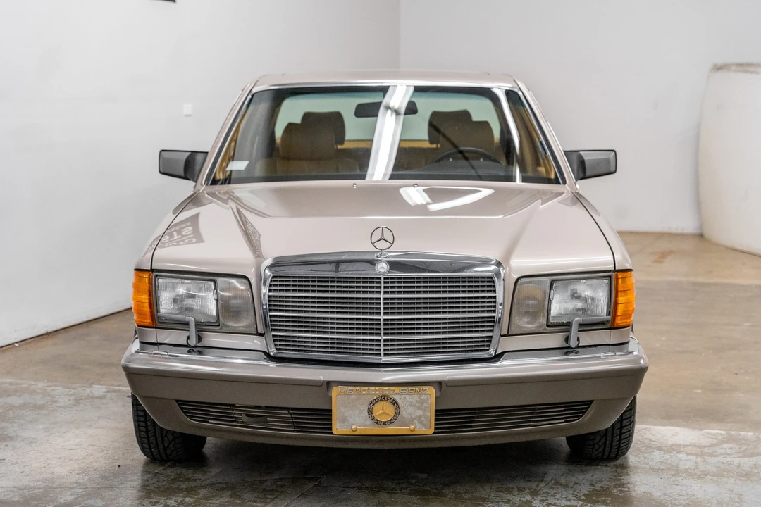 1990 Mercedes-Benz W126 S-Class Sedan - Image 9 of 31