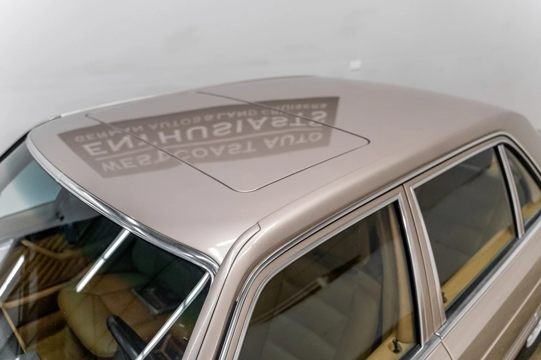 1990 Mercedes-Benz W126 S-Class Sedan - Image 16 of 31