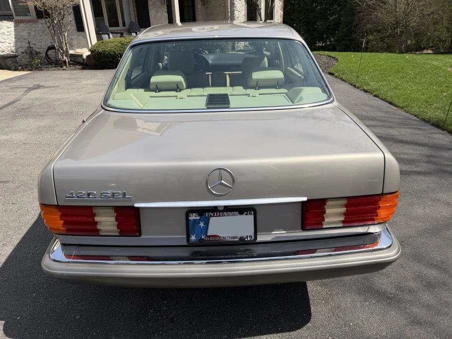 1990 Mercedes-Benz W126 S-Class Sedan - Image 4 of 13