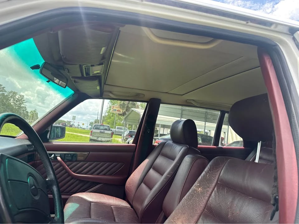 1990 Mercedes-Benz W126 S-Class Sedan - Image 13 of 16