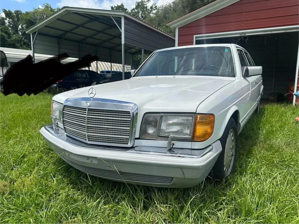 1990 Mercedes-Benz W126 S-Class Sedan - Image 4 of 16
