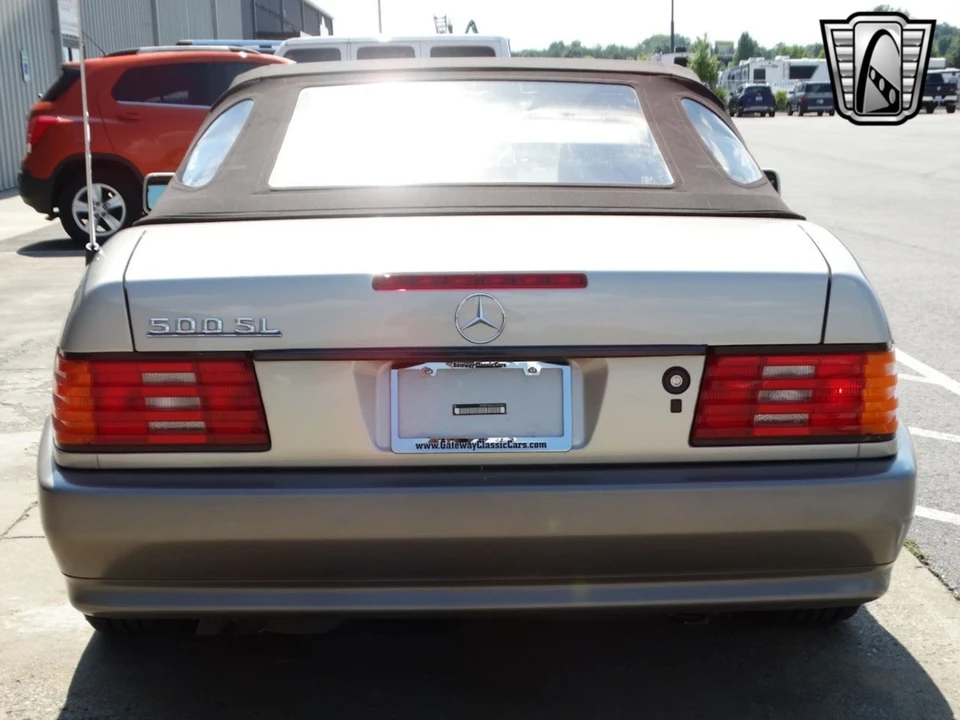1990 Mercedes-Benz 500E & E500 - Image 8 of 12