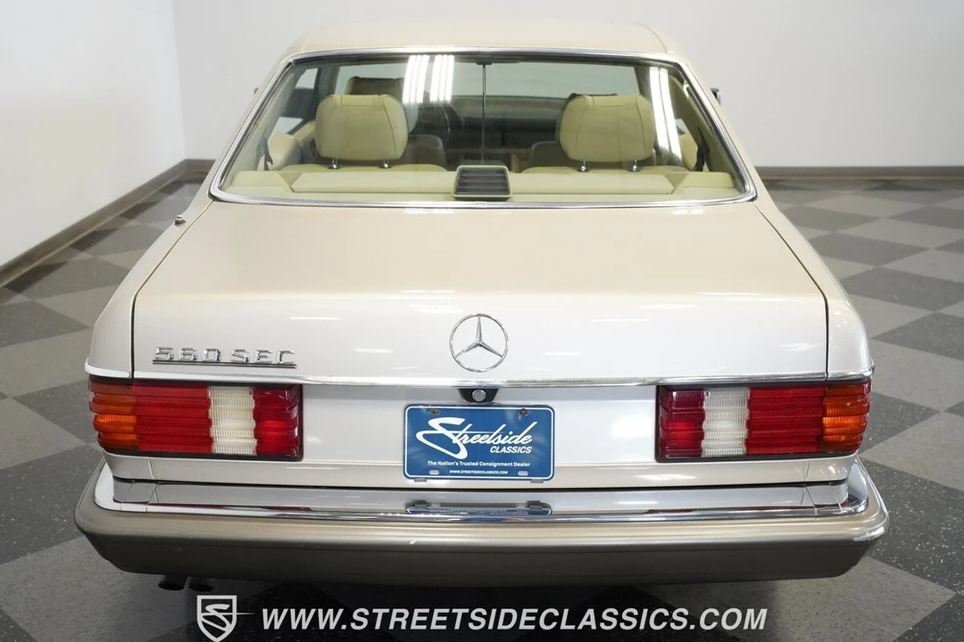 1990 Mercedes-Benz 500E & E500 - Image 11 of 12