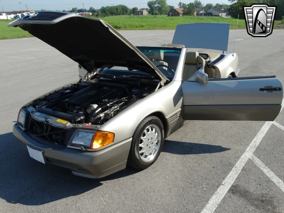1990 Mercedes-Benz 500E & E500 - Image 13 of 21