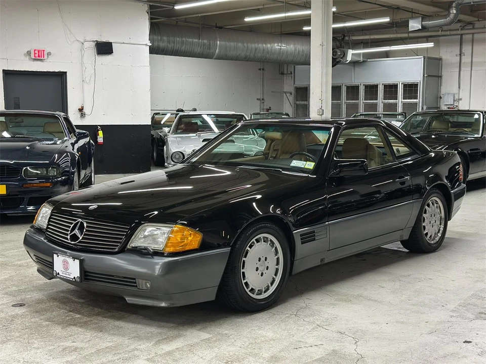 1990 Mercedes-Benz W126 S-Class Sedan - Image 6 of 31