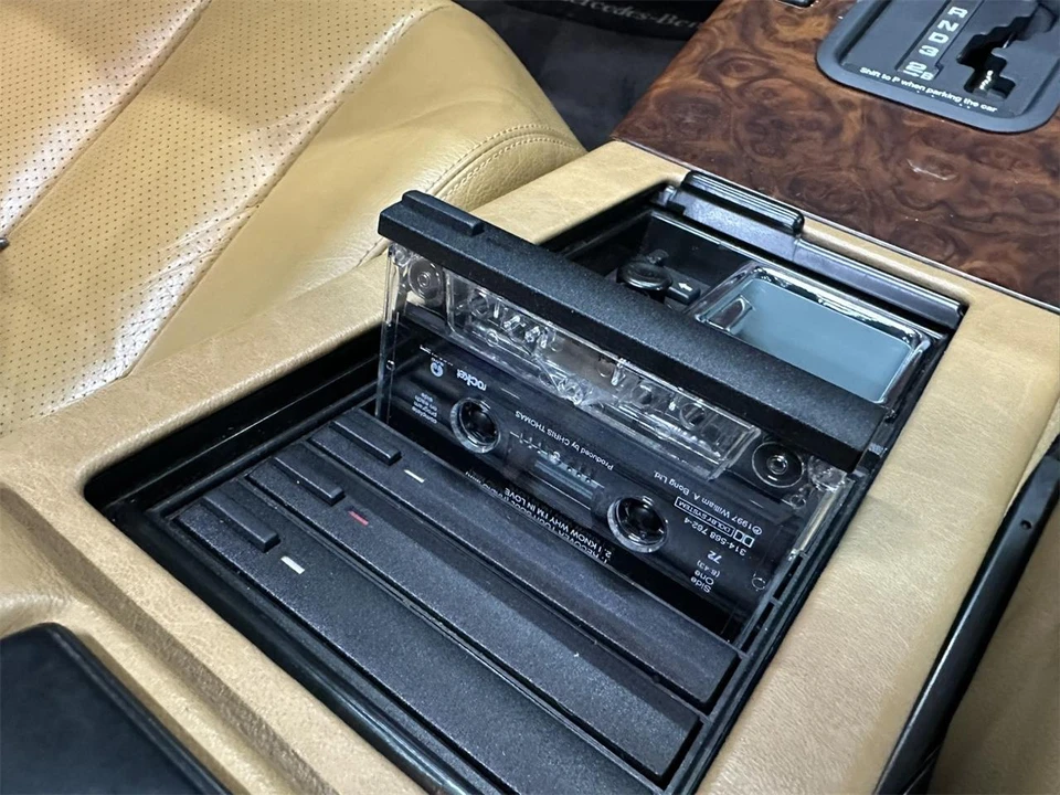 1990 Mercedes-Benz W126 S-Class Sedan - Image 28 of 31
