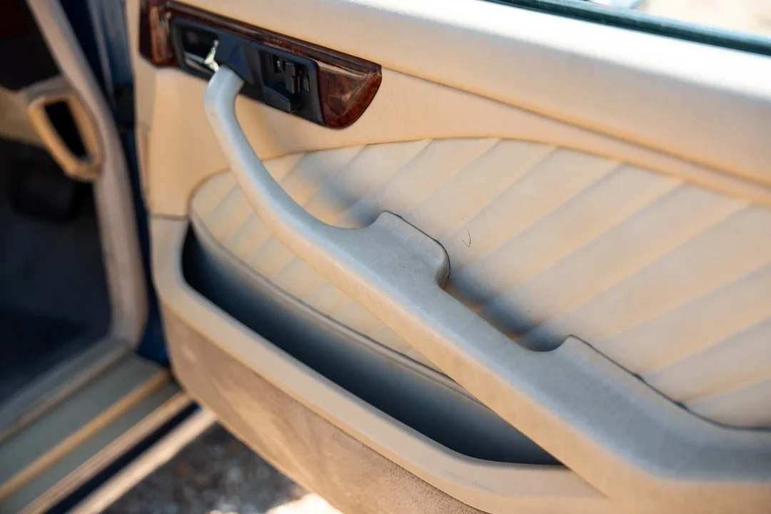 1990 Mercedes-Benz C126 S-Class Coupe - Image 23 of 30