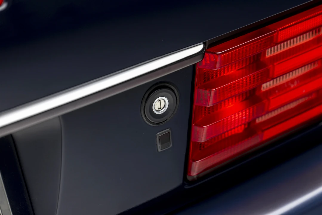 1990 Mercedes-Benz R129 SL-Class - Image 31 of 31