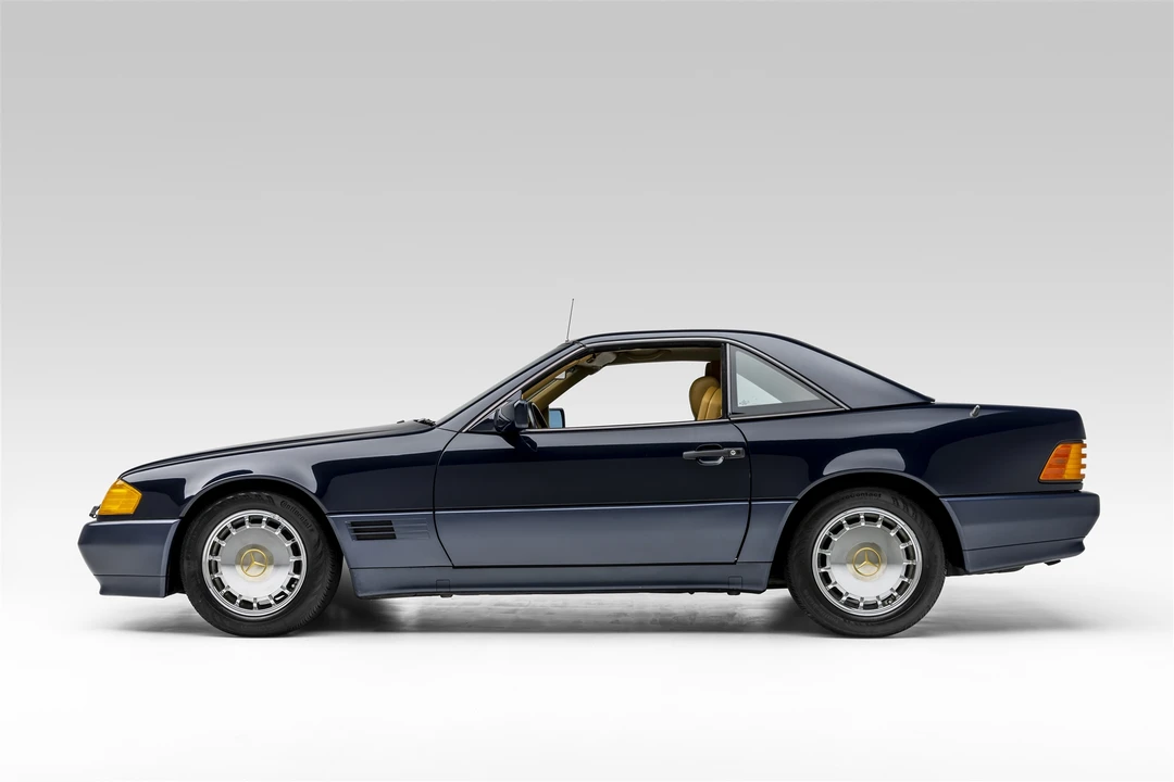 1990 Mercedes-Benz R129 SL-Class - Image 13 of 31