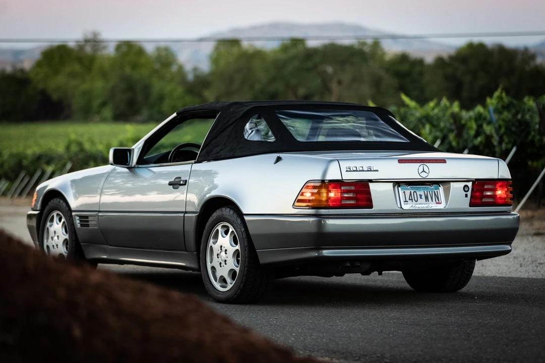 1990 Mercedes-Benz R129 SL-Class - Image 17 of 31