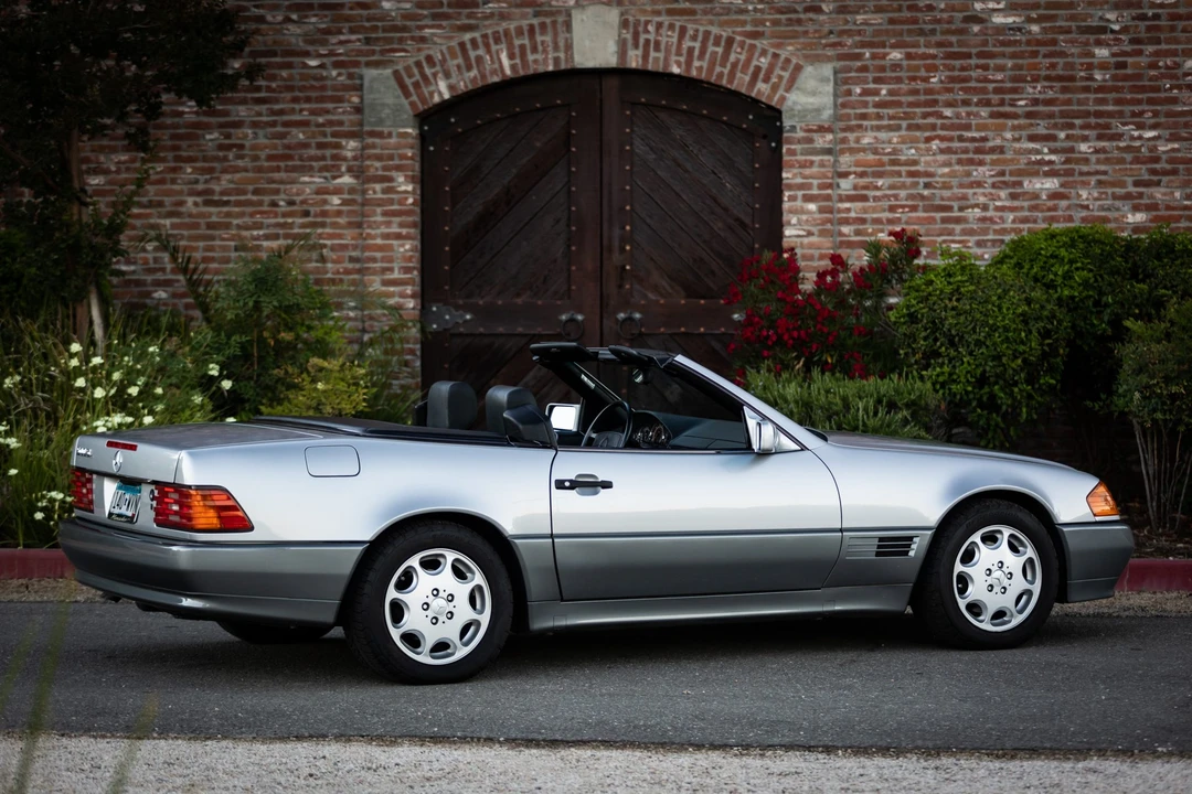 1990 Mercedes-Benz R129 SL-Class - Image 11 of 31