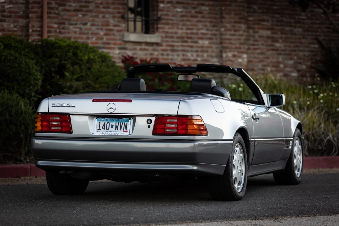 1990 Mercedes-Benz R129 SL-Class - Image 13 of 31
