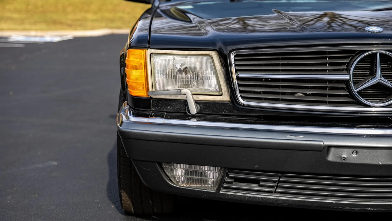 1990 Mercedes-Benz C126 S-Class Coupe - Image 18 of 31