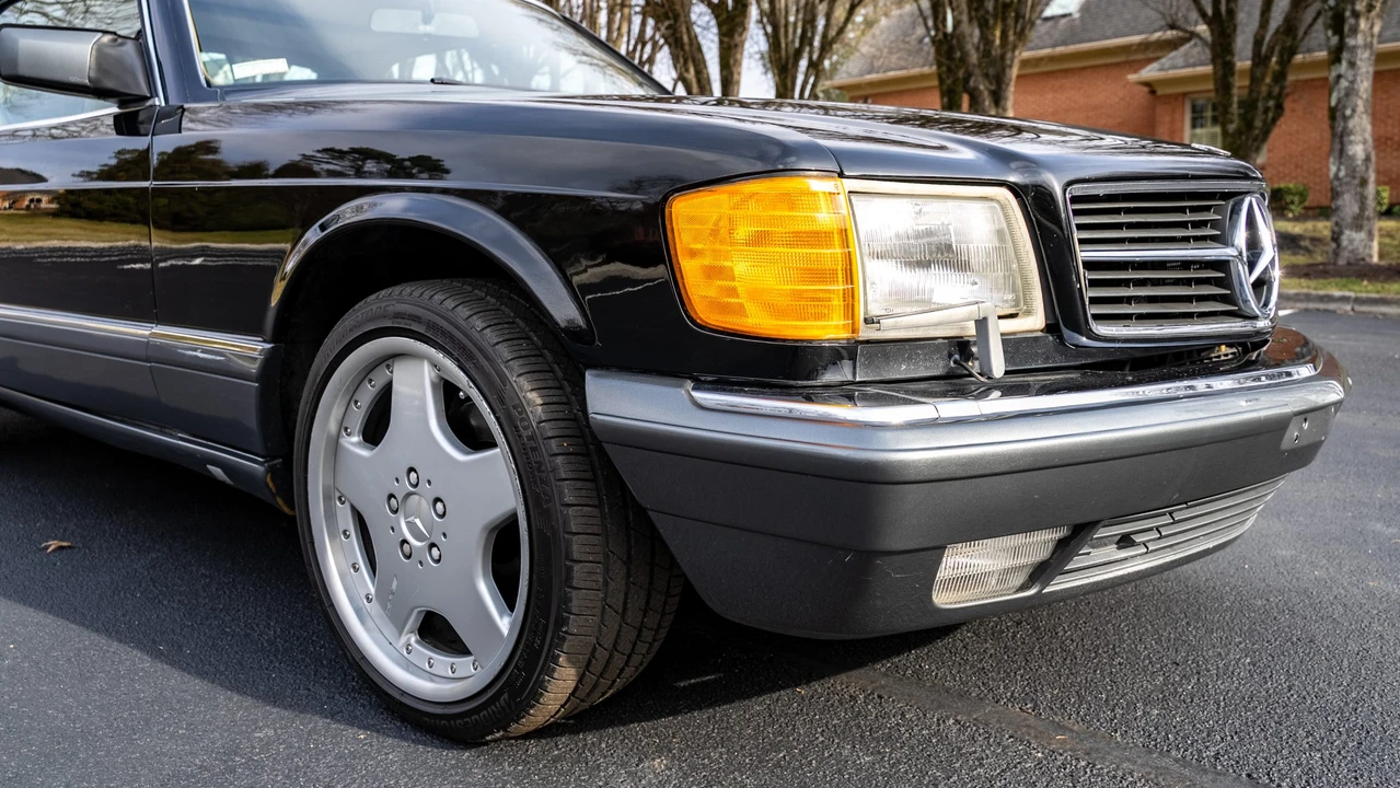 1990 Mercedes-Benz C126 S-Class Coupe - Image 17 of 31