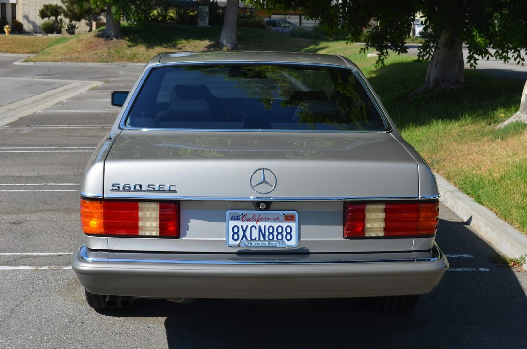 1990 Mercedes-Benz C126 S-Class Coupe - Image 9 of 31