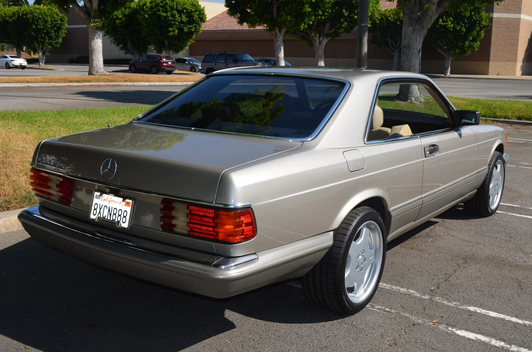 1990 Mercedes-Benz C126 S-Class Coupe - Image 11 of 31