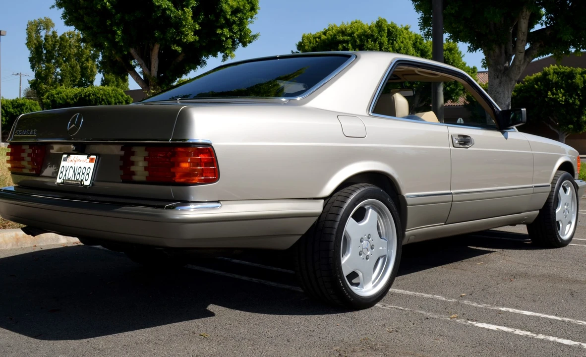 1990 Mercedes-Benz C126 S-Class Coupe - Image 13 of 31