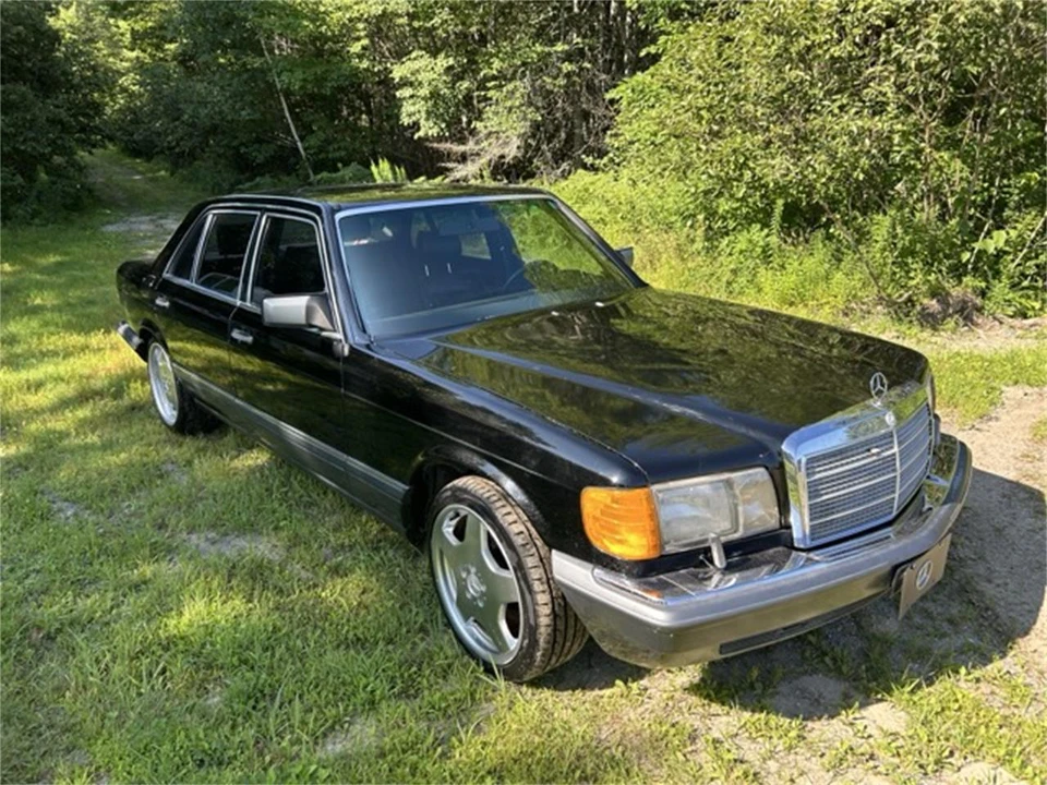 1990 Mercedes-Benz W126 S-Class Sedan - Image 6 of 10