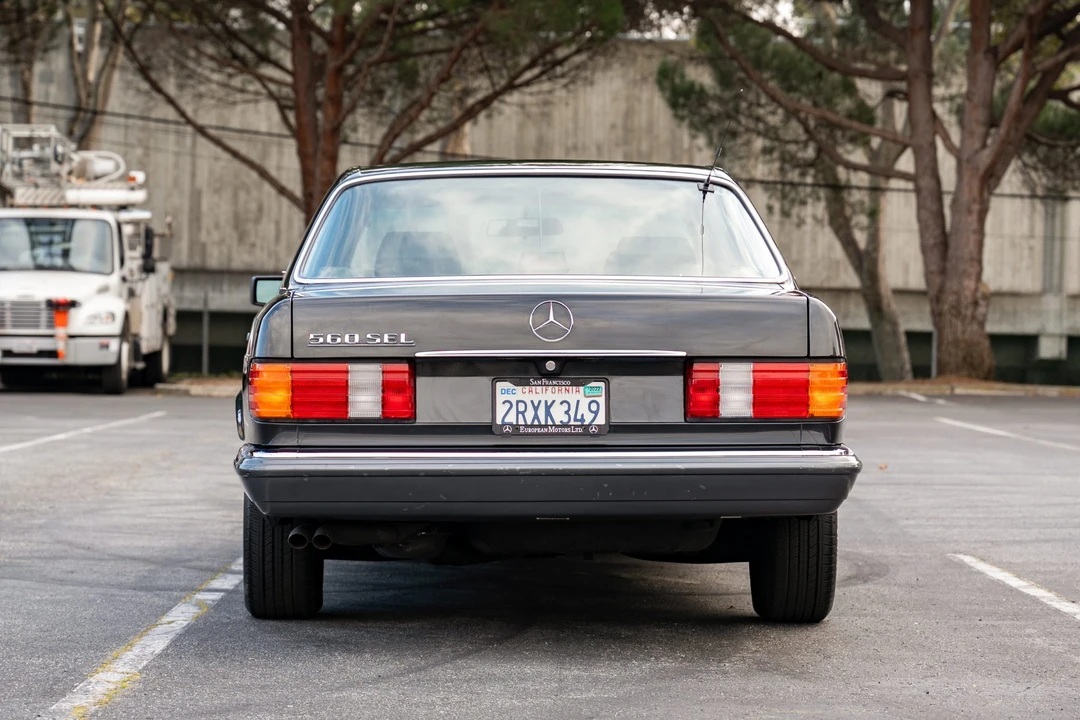 1990 Mercedes-Benz W126 S-Class Sedan - Image 7 of 31