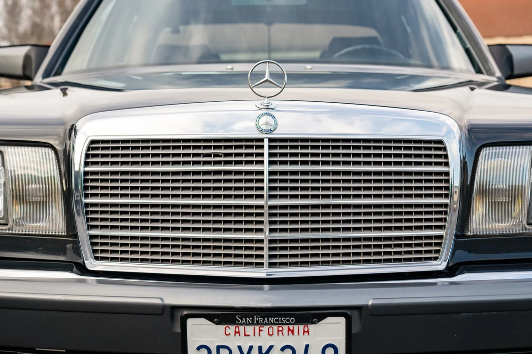 1990 Mercedes-Benz W126 S-Class Sedan - Image 28 of 31