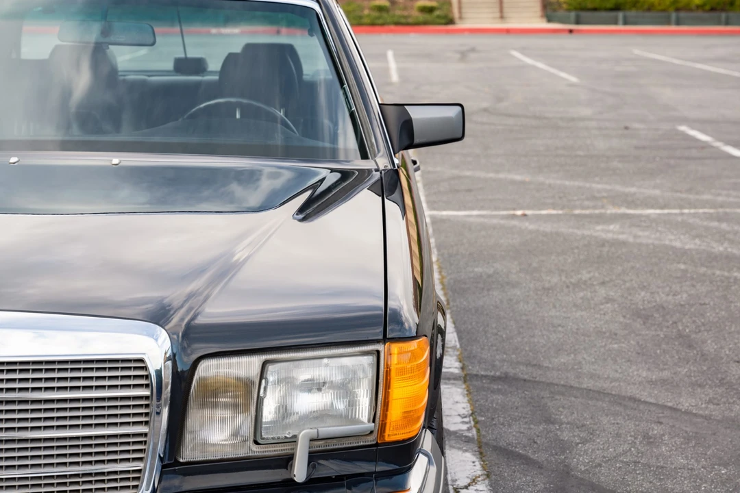 1990 Mercedes-Benz W126 S-Class Sedan - Image 21 of 31