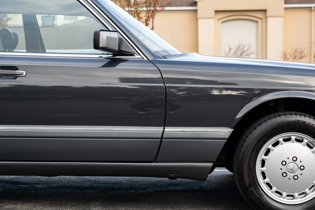 1990 Mercedes-Benz W126 S-Class Sedan - Image 18 of 31
