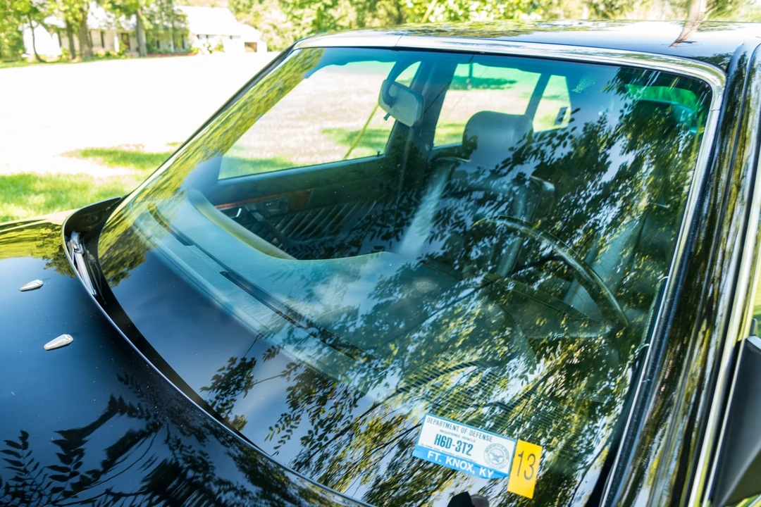 1990 Mercedes-Benz W126 S-Class Sedan - Image 20 of 31