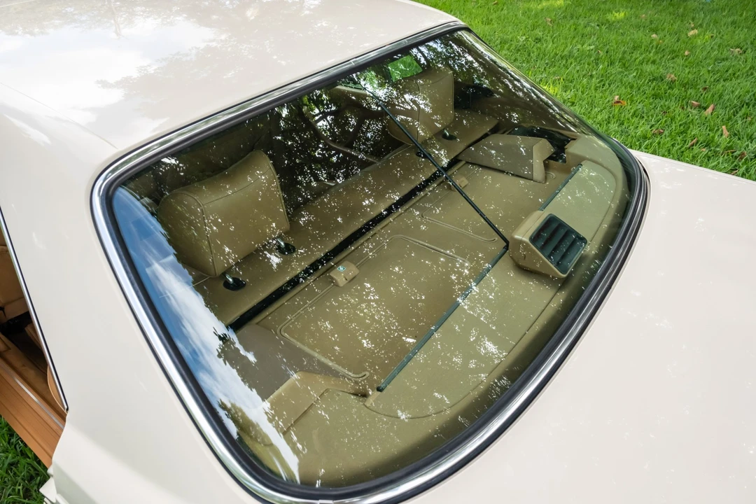 1990 Mercedes-Benz W126 S-Class Sedan - Image 20 of 31