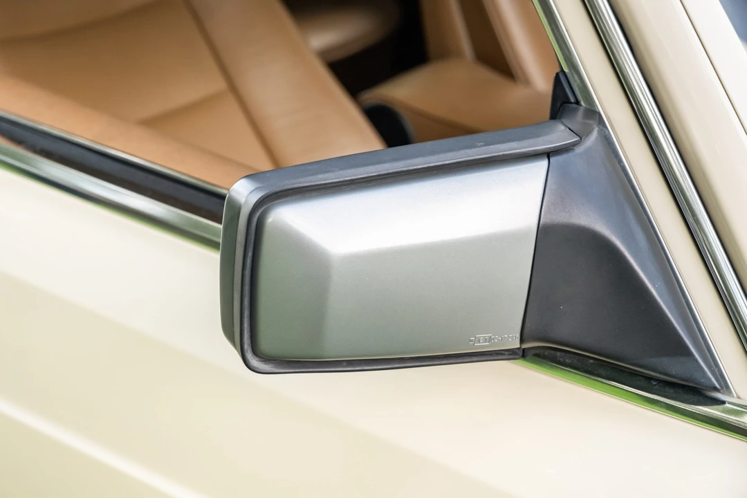 1990 Mercedes-Benz W126 S-Class Sedan - Image 21 of 31