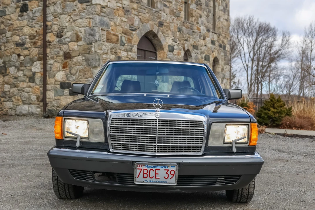 1990 Mercedes-Benz W126 S-Class Sedan - Image 16 of 31