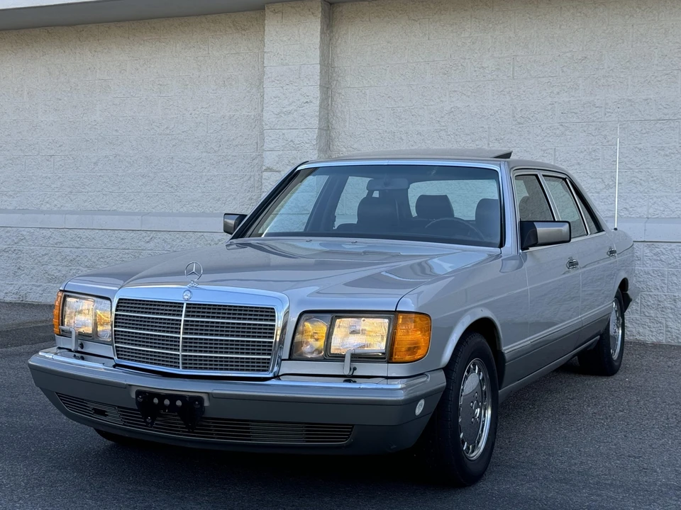 1990 Mercedes-Benz W126 S-Class Sedan - Image 26 of 31