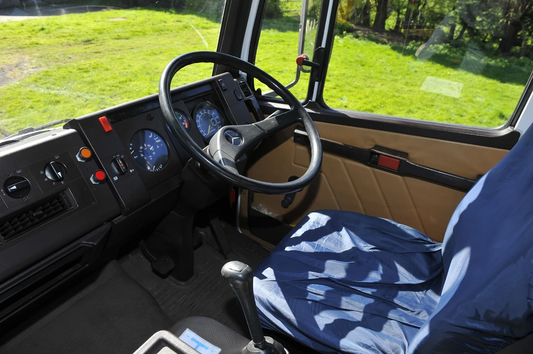 1990 Mercedes-Benz Atego - Image 2 of 8