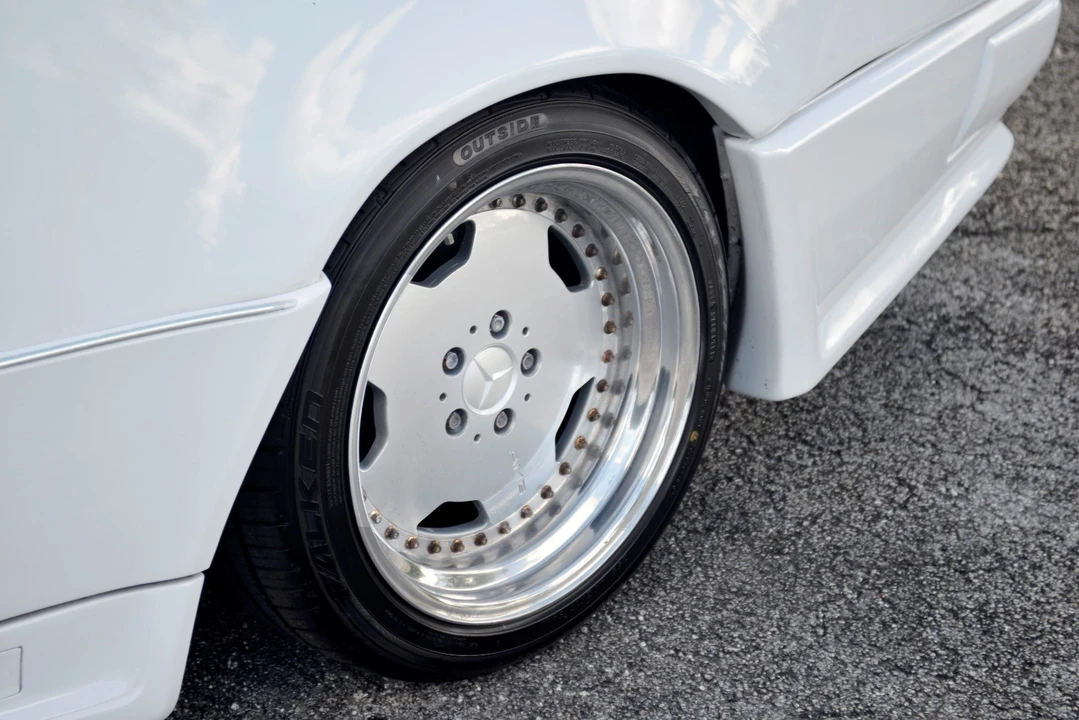 1990 Mercedes-Benz W124 E-Class - Image 21 of 21