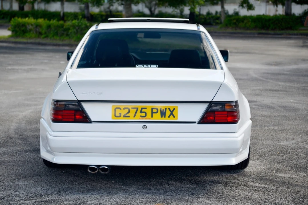 1990 Mercedes-Benz W124 E-Class - Image 8 of 21