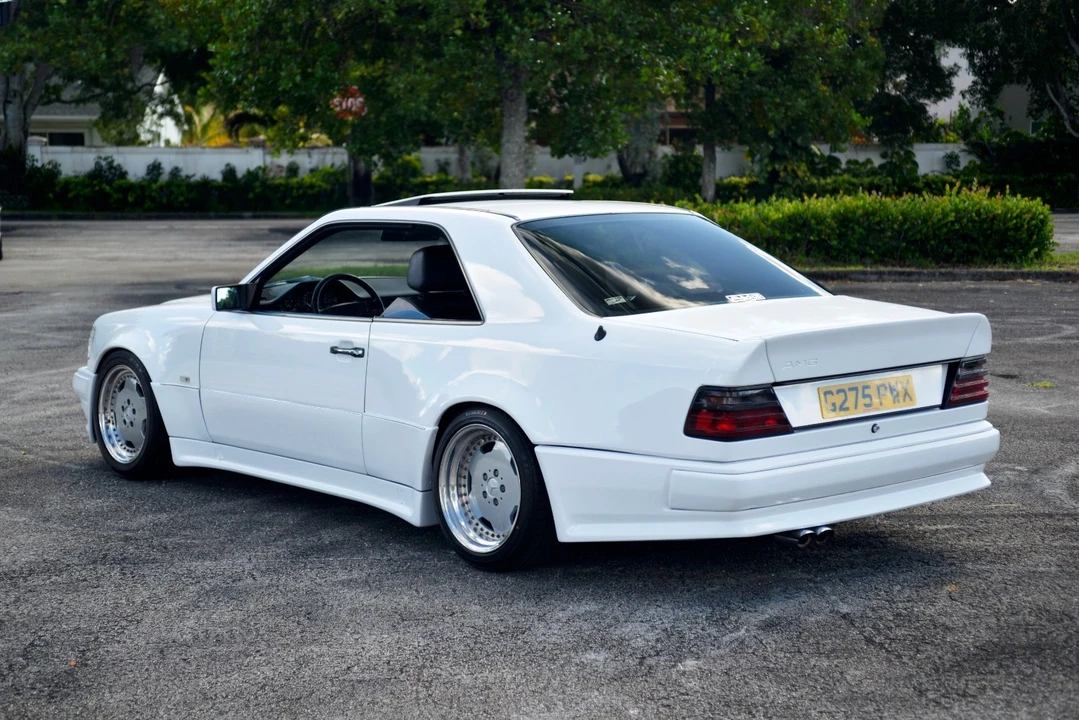 1990 Mercedes-Benz W124 E-Class - Image 7 of 21