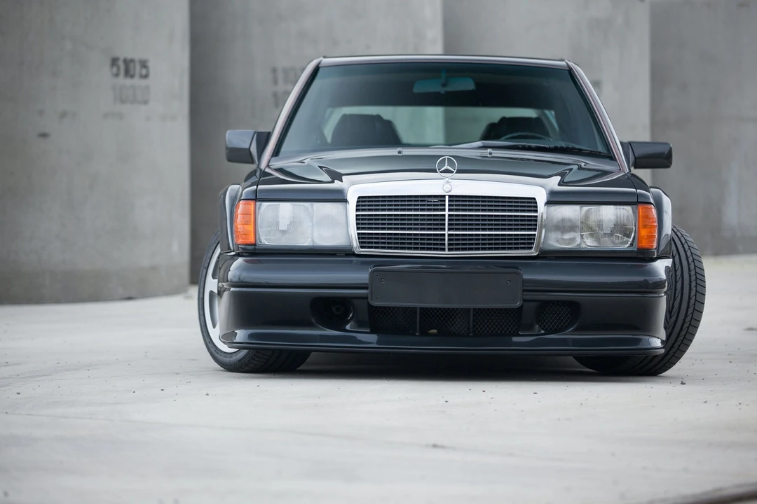 1990 Mercedes-Benz 190E 2.5-16 Evolution II - Image 3 of 23