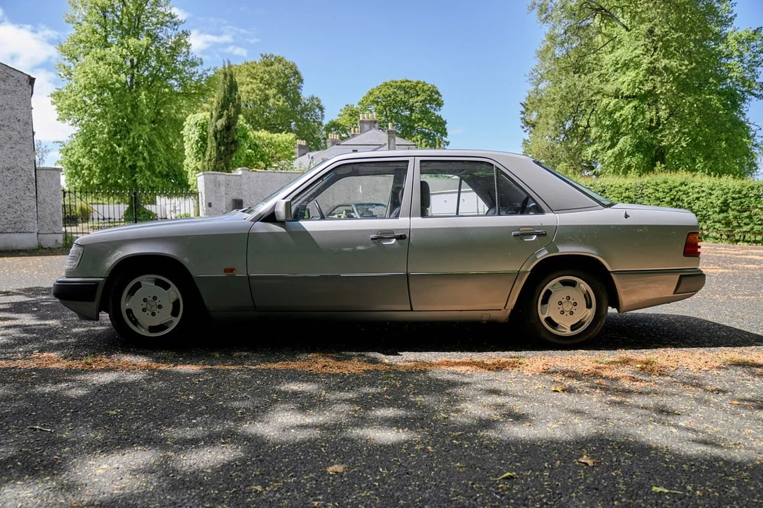 1990 Mercedes-Benz W124 E-Class - Image 3 of 31