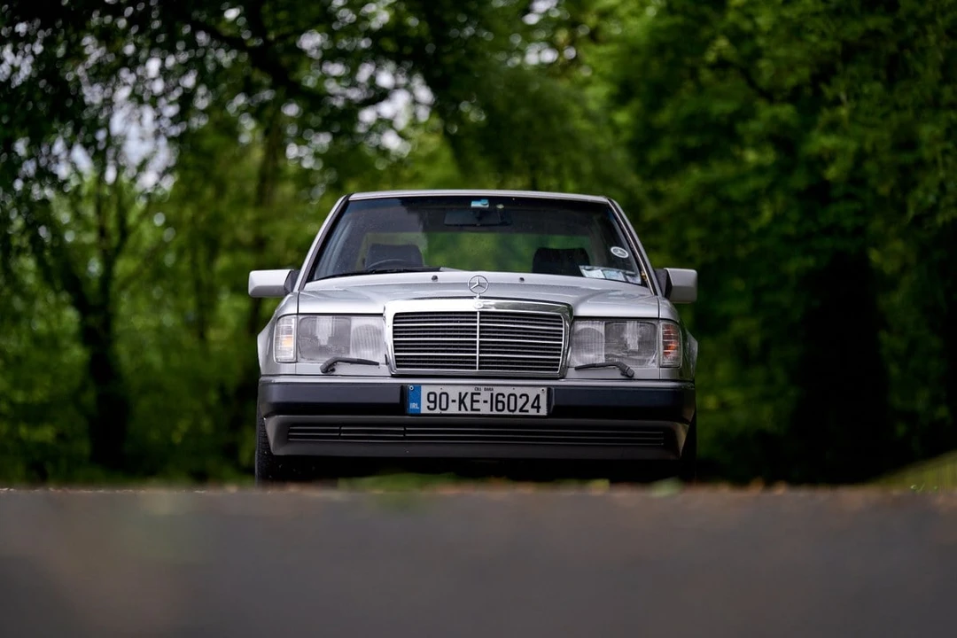 1990 Mercedes-Benz W124 E-Class - Image 17 of 31