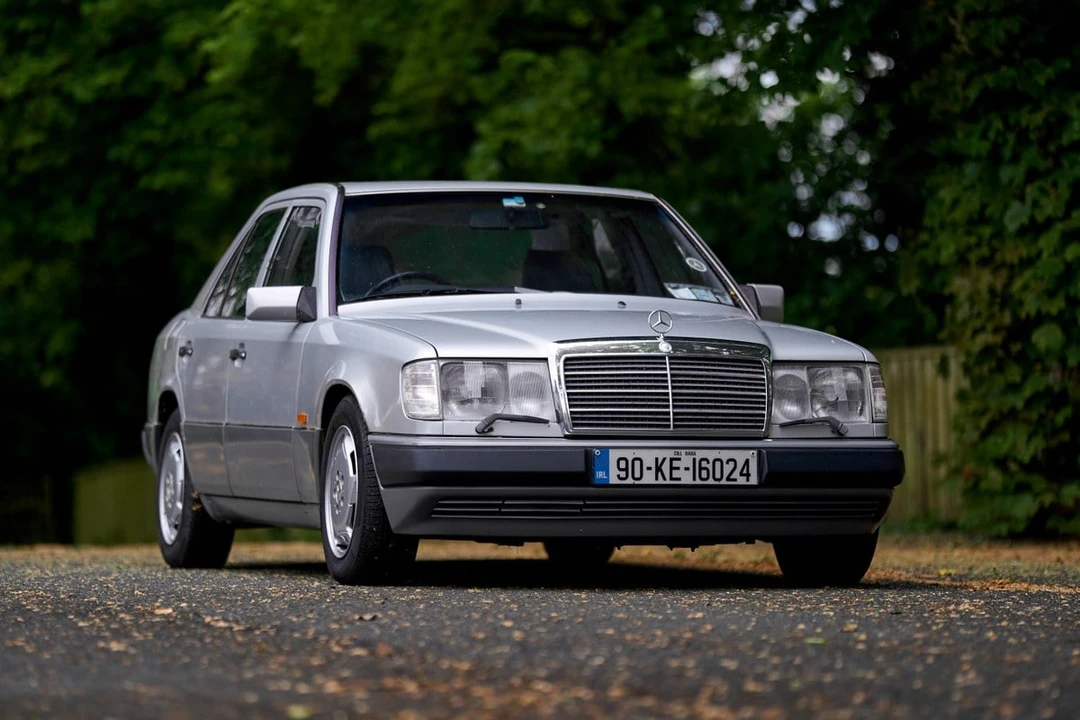 1990 Mercedes-Benz W124 E-Class - Image 16 of 31