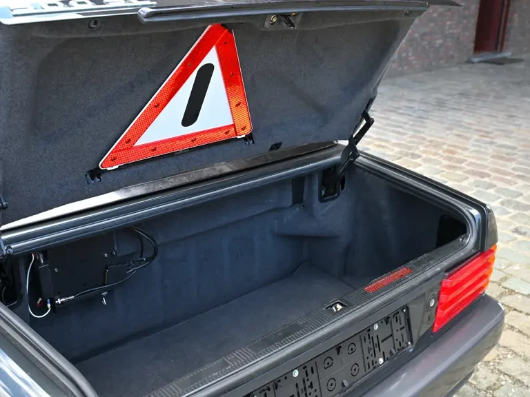 1990 Mercedes-Benz R129 SL-Class - Image 26 of 28