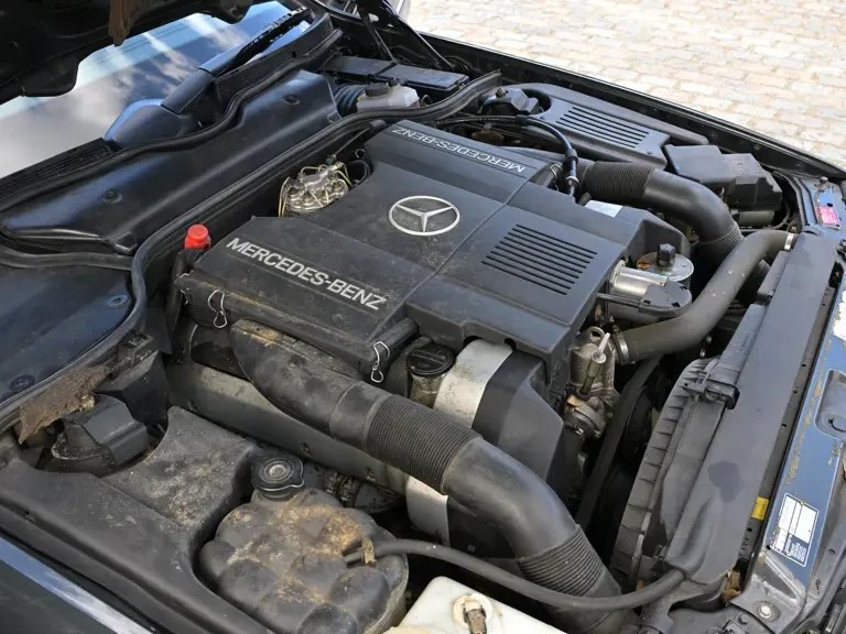1990 Mercedes-Benz R129 SL-Class - Image 4 of 28